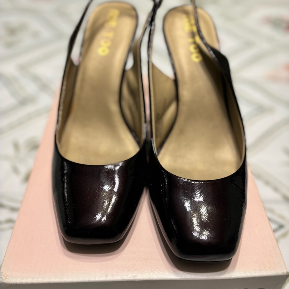 Me Too Bronze Patent Women Shoes
